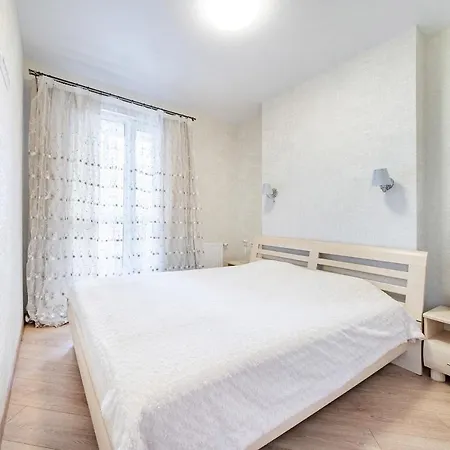 Maiak Minska Апартаменты